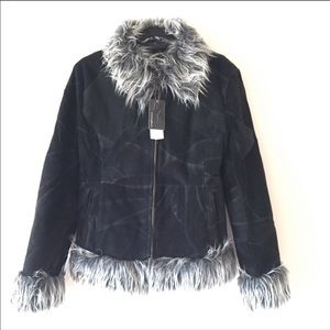 Atmosphere jacket with fur